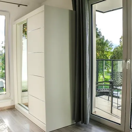 Bryza-matejki 1b-parking Apartment