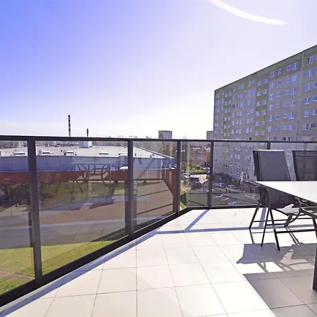 Bryza-matejki 1b-parking Apartment *