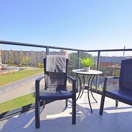 Bryza-matejki 1b-parking 公寓