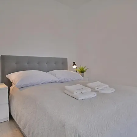 Bryza-matejki 1b-parking *