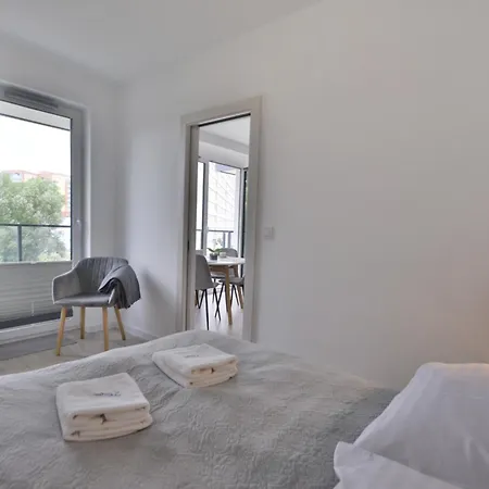 Bryza-matejki 1b-parking *