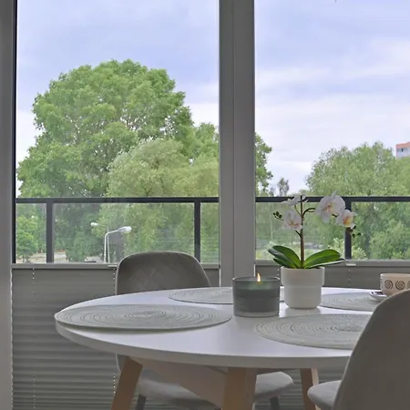 公寓 Bryza-matejki 1b-parking 斯维诺乌伊希切