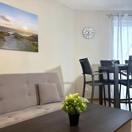 Bryza-matejki 1b-parking Apartment *