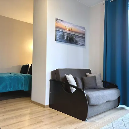 Bryza-matejki 1b-parking Apartment